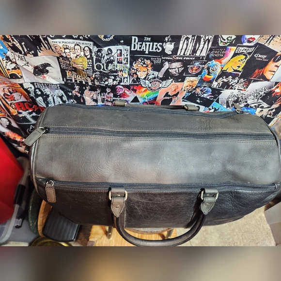 M.LONDON WEEKENDER TRAVEL BAG BY LEVENGER - Picture 12 of 15